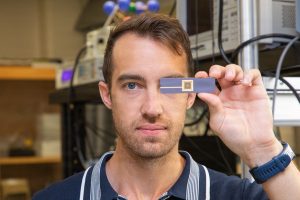 Fundamental research discovery solves thermal limits for future intelligent military systems