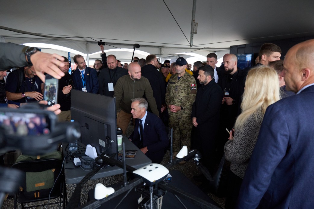 Volodymyr Zelenskyy and Mark Carney Took Part in a Drone Presentation