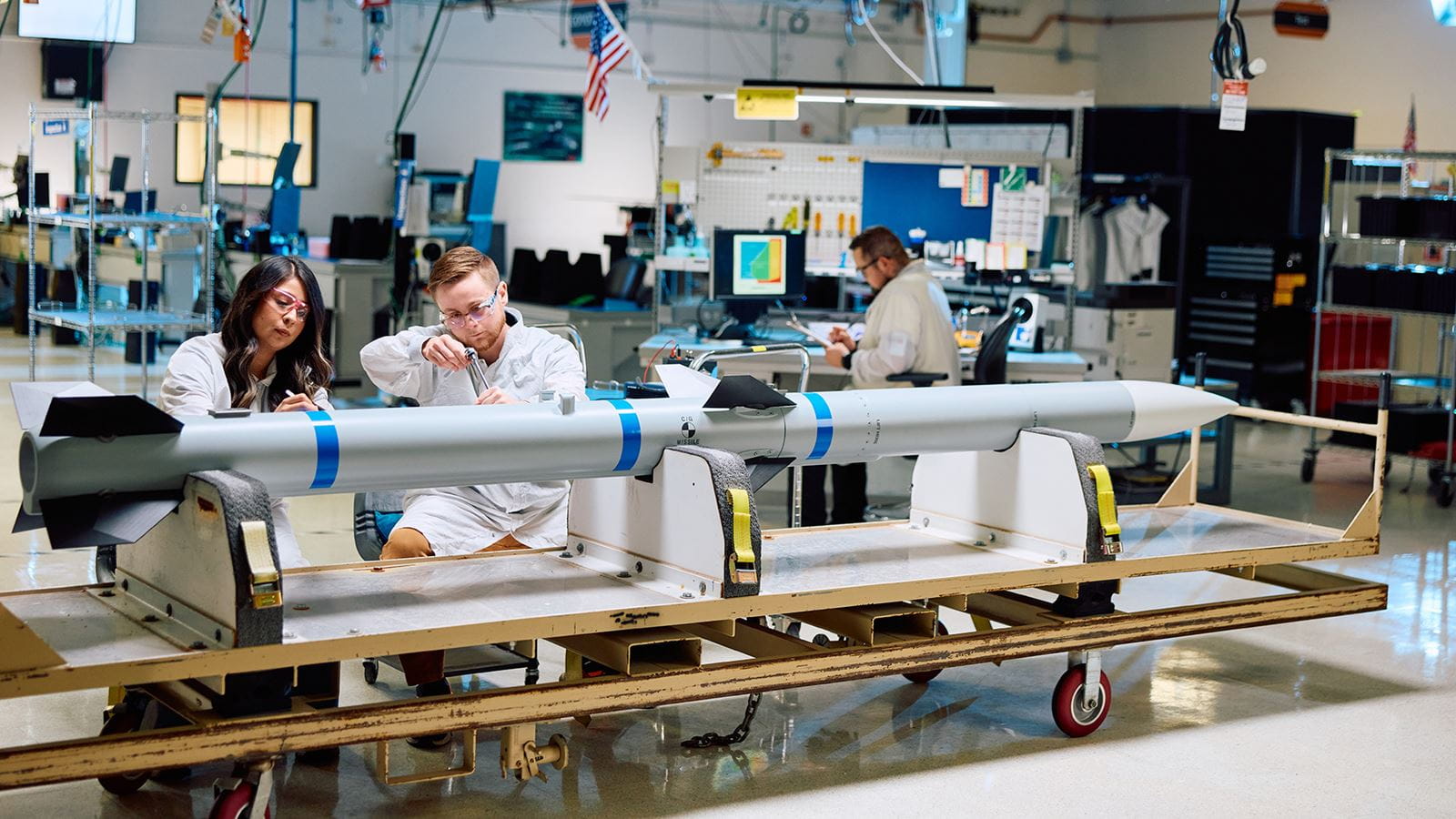 AMRAAM guided missile manufacturing process