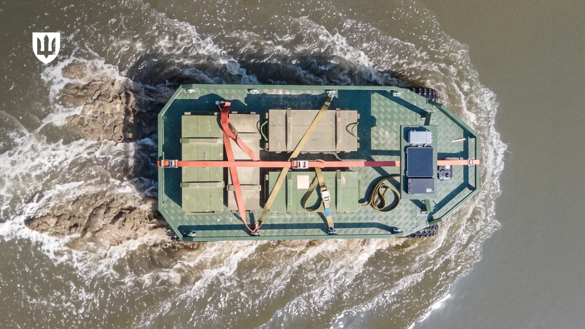 Ukrainian amphibious UGV delivered food supplies and ammunition to positions.