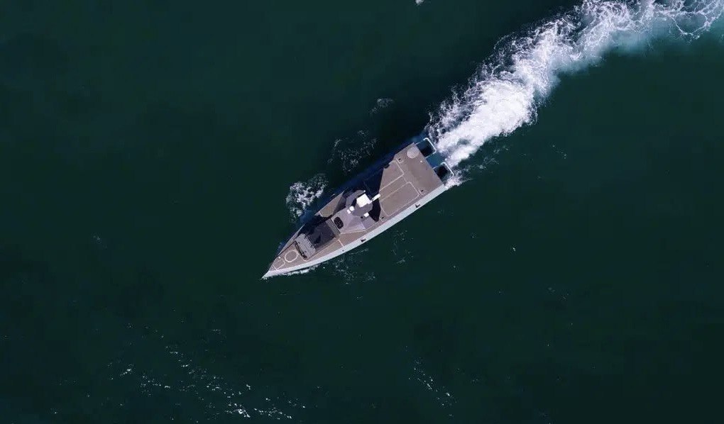 Vanta-12 offers space for’ard and aft to carry various capabilities.
